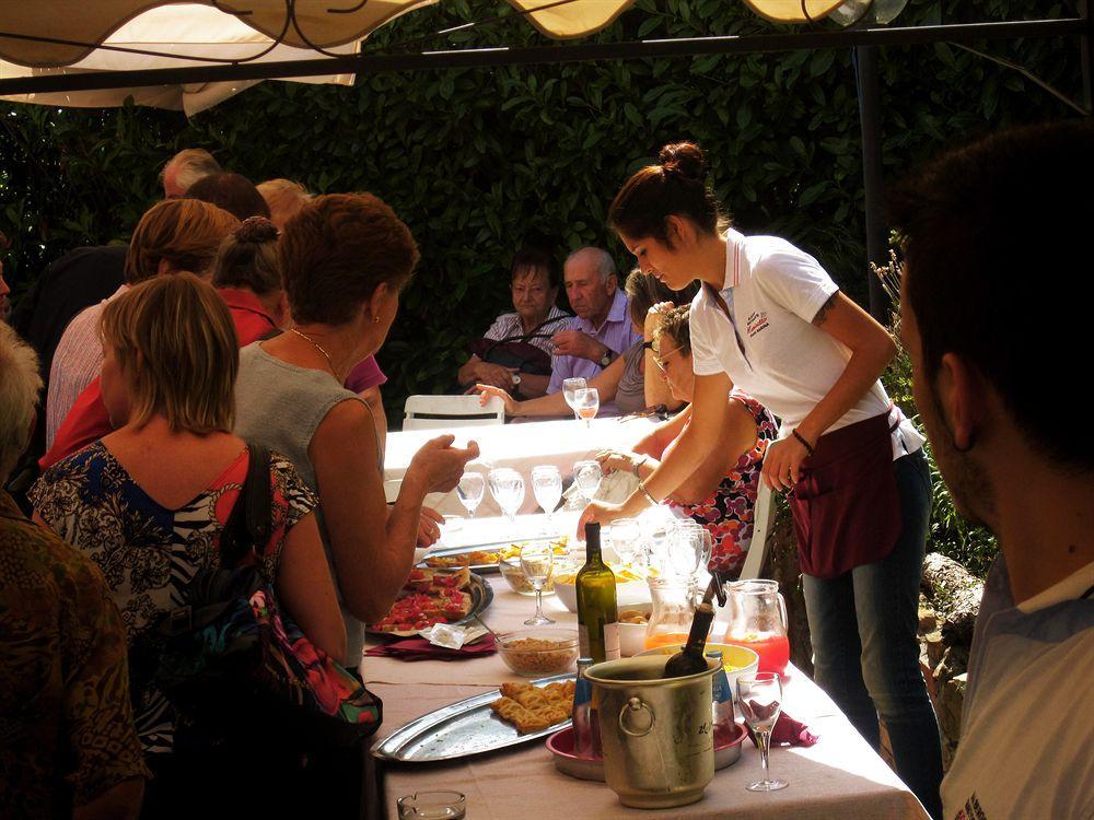 Hotel Ristorante Il Caminetto Diano Marina Eksteriør bilde