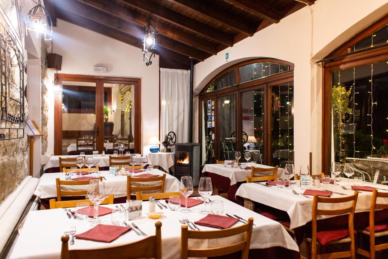 Hotel Ristorante Il Caminetto Diano Marina Eksteriør bilde